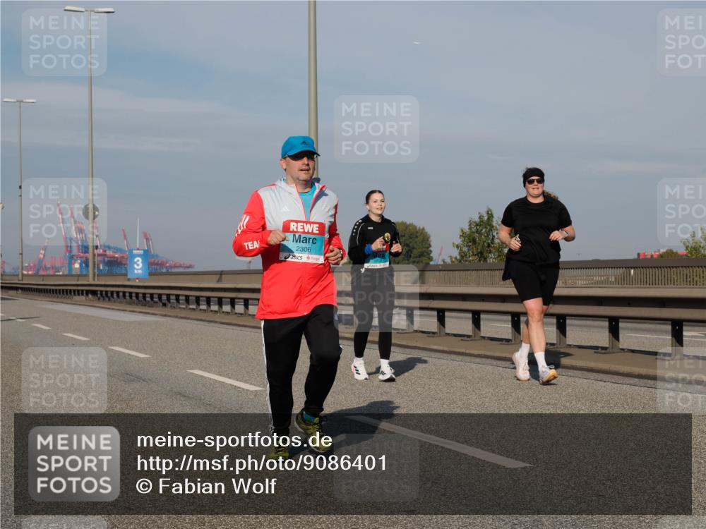 03.10.2025 - Köhlbrandbrückenlauf Fabian Wolf http://msf.ph/oto/9086401 03.10.2025 10:20:50 Position 3 2306 meine-sportfotos.de