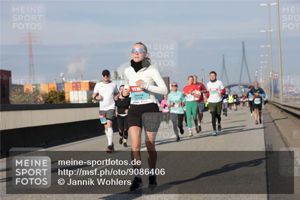 03.10.2025 - Köhlbrandbrückenlauf Jannik Wohlers http://msf.ph/oto/9086406 03.10.2025 09:57:14 Position 3 3723 meine-sportfotos.de