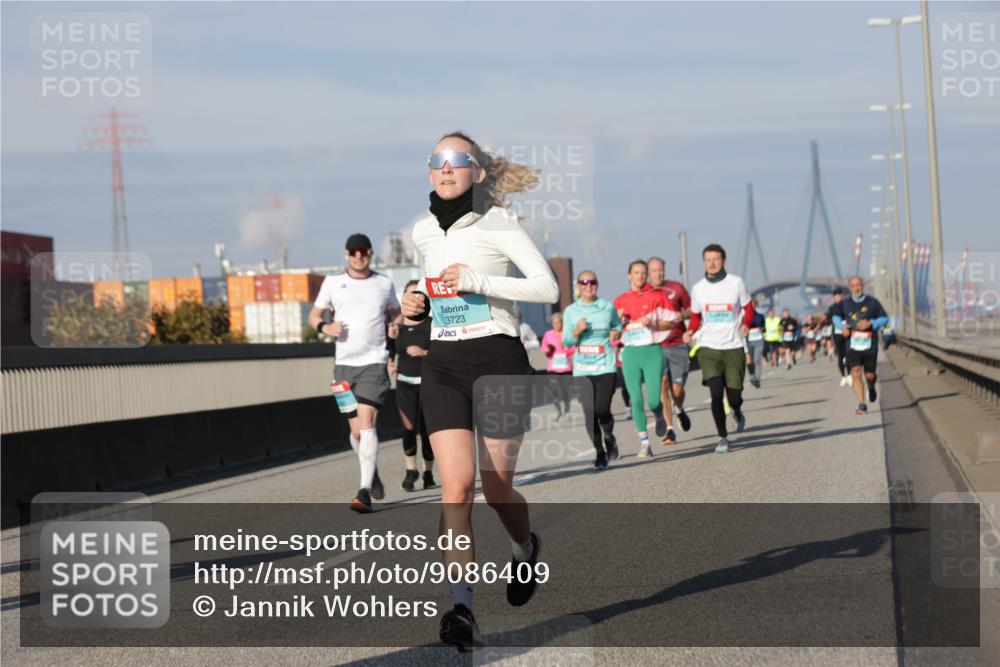 03.10.2025 - Köhlbrandbrückenlauf Jannik Wohlers http://msf.ph/oto/9086409 03.10.2025 09:57:14 Position 3 3723 meine-sportfotos.de