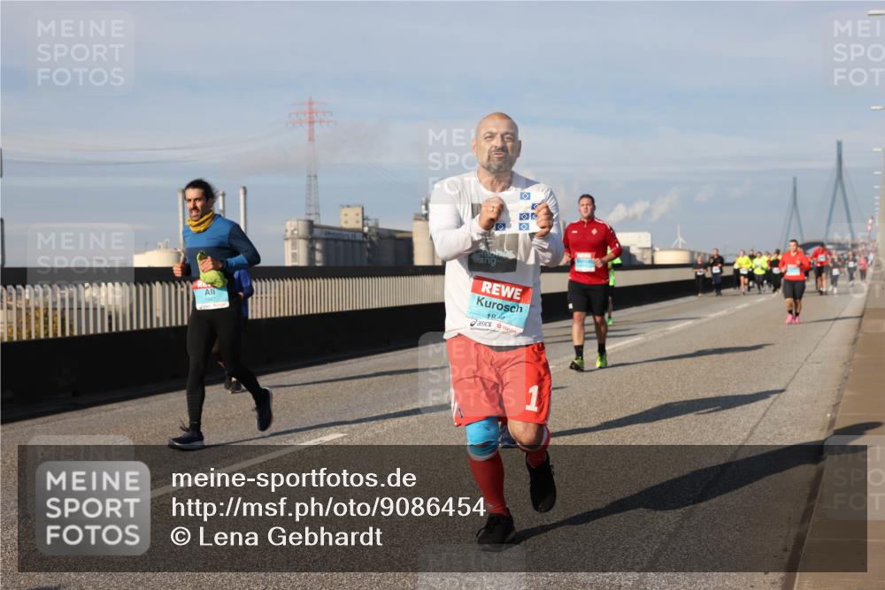 03.10.2025 - Köhlbrandbrückenlauf Lena Gebhardt http://msf.ph/oto/9086454 03.10.2025 10:06:00 Position 2 1887, 180 meine-sportfotos.de