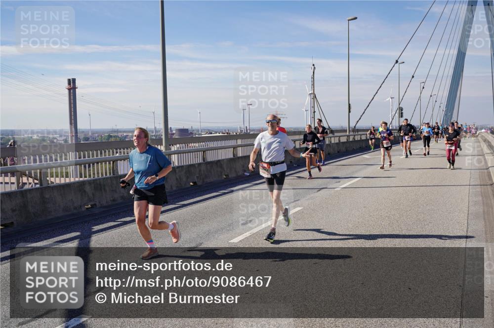03.10.2025 - Köhlbrandbrückenlauf Michael Burmester http://msf.ph/oto/9086467 03.10.2025 12:43:41 Position 2  meine-sportfotos.de