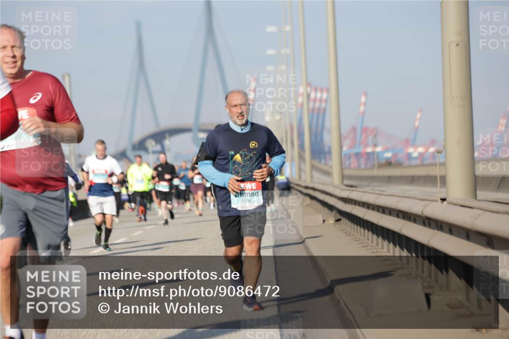 03.10.2025 - Köhlbrandbrückenlauf Jannik Wohlers http://msf.ph/oto/9086472 03.10.2025 09:57:17 Position 3 1296 meine-sportfotos.de