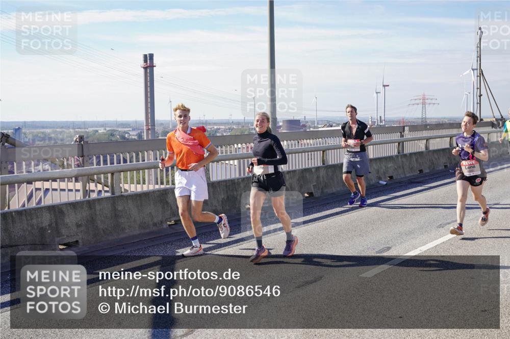 03.10.2025 - Köhlbrandbrückenlauf Michael Burmester http://msf.ph/oto/9086546 03.10.2025 12:43:44 Position 2  meine-sportfotos.de