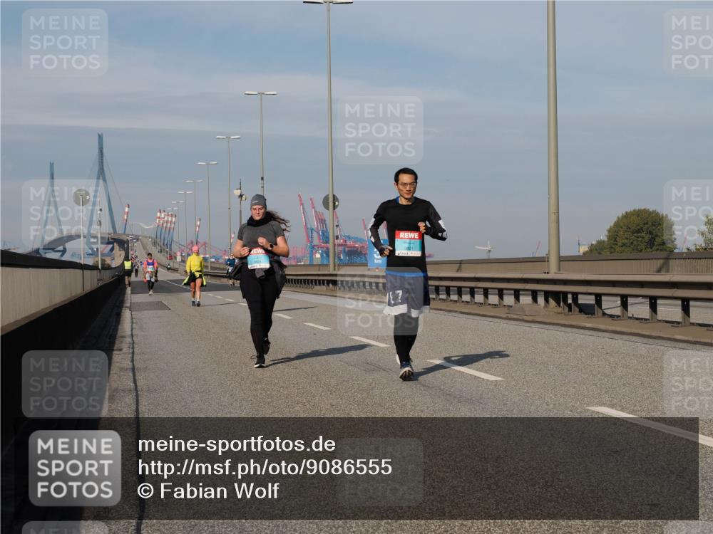 03.10.2025 - Köhlbrandbrückenlauf Fabian Wolf http://msf.ph/oto/9086555 03.10.2025 10:21:01 Position 3  meine-sportfotos.de