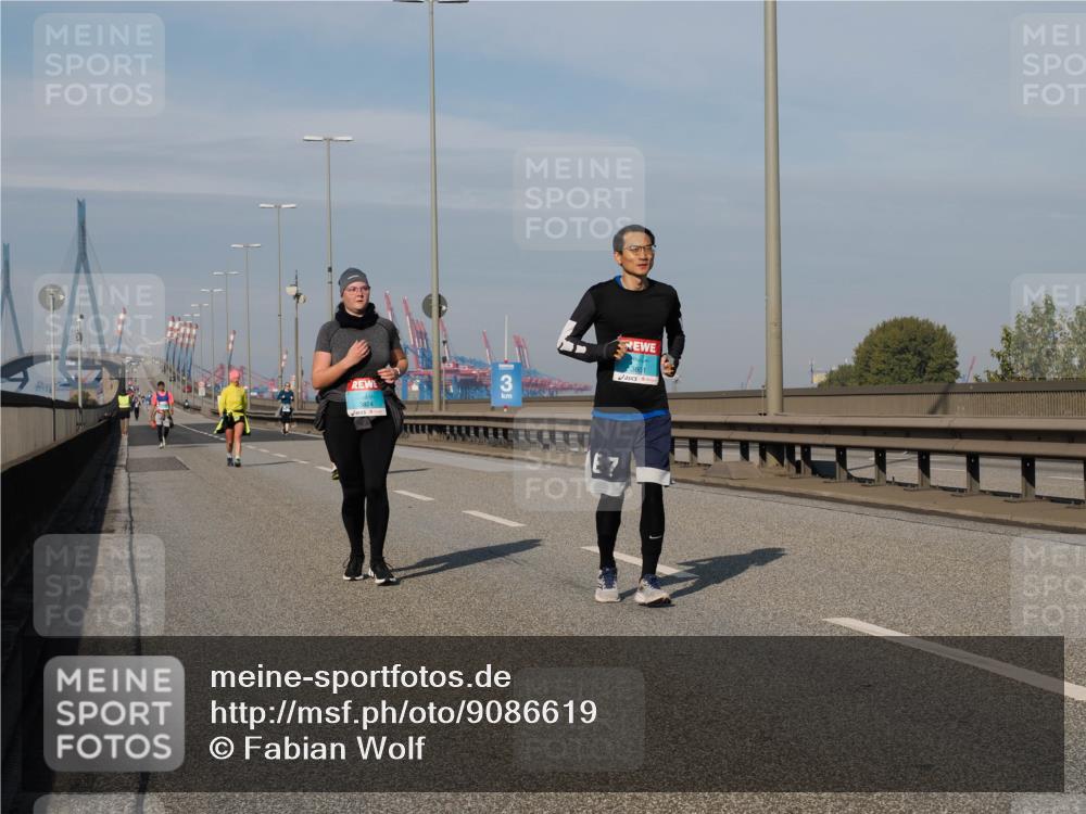 03.10.2025 - Köhlbrandbrückenlauf Fabian Wolf http://msf.ph/oto/9086619 03.10.2025 10:21:02 Position 3 7 meine-sportfotos.de
