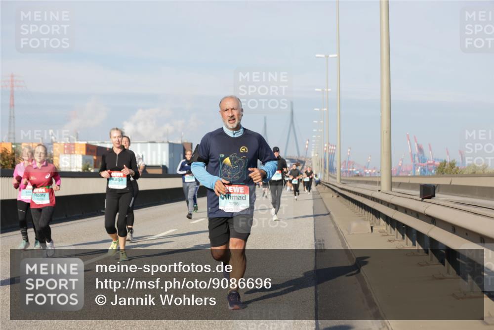 03.10.2025 - Köhlbrandbrückenlauf Jannik Wohlers http://msf.ph/oto/9086696 03.10.2025 09:57:21 Position 3 1296 meine-sportfotos.de