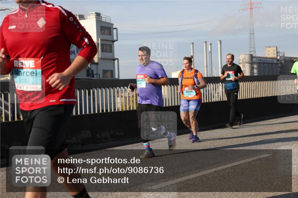 03.10.2025 - Köhlbrandbrückenlauf Lena Gebhardt http://msf.ph/oto/9086736 03.10.2025 10:06:04 Position 2 2070, 3483, 1348 meine-sportfotos.de