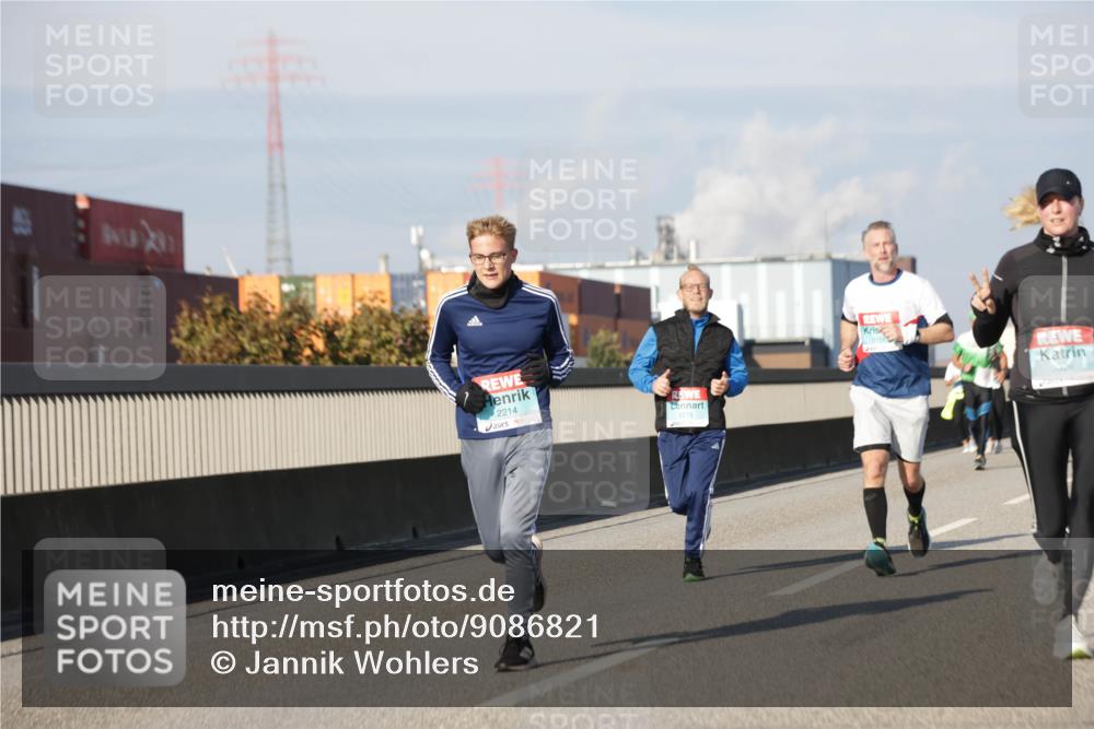 03.10.2025 - Köhlbrandbrückenlauf Jannik Wohlers http://msf.ph/oto/9086821 03.10.2025 09:57:25 Position 3 2214, 3326 meine-sportfotos.de