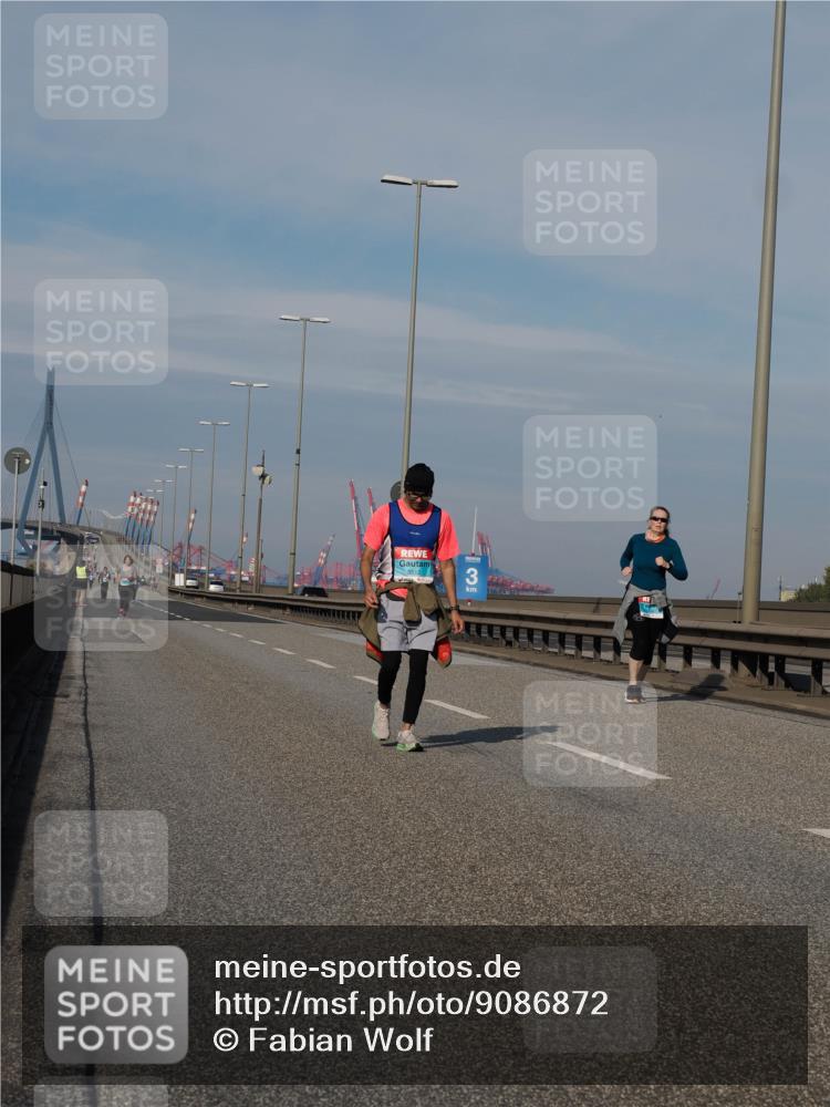 03.10.2025 - Köhlbrandbrückenlauf Fabian Wolf http://msf.ph/oto/9086872 03.10.2025 10:21:32 Position 3 3512 meine-sportfotos.de