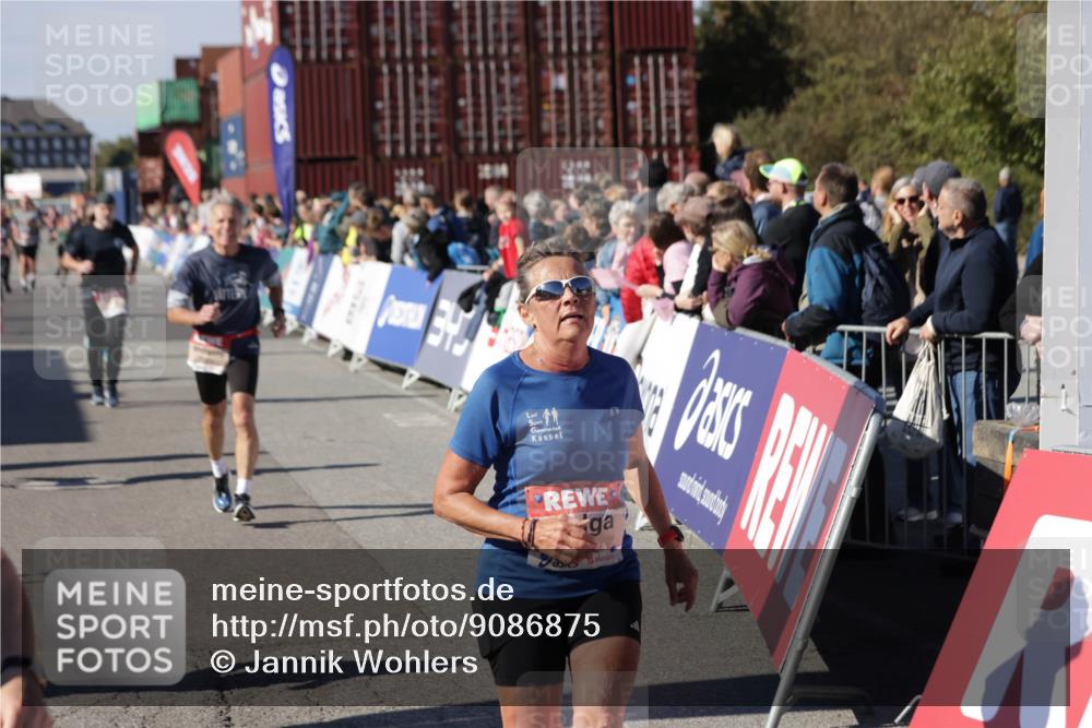 03.10.2025 - Köhlbrandbrückenlauf Jannik Wohlers http://msf.ph/oto/9086875 03.10.2025 13:18:58 Ziel 4077, 4556, 4630, 4676, 4756, 4889, 5027, 5304, 5449, 5974, 6117, 6267, 6475, 6506, 6573, 6795 meine-sportfotos.de