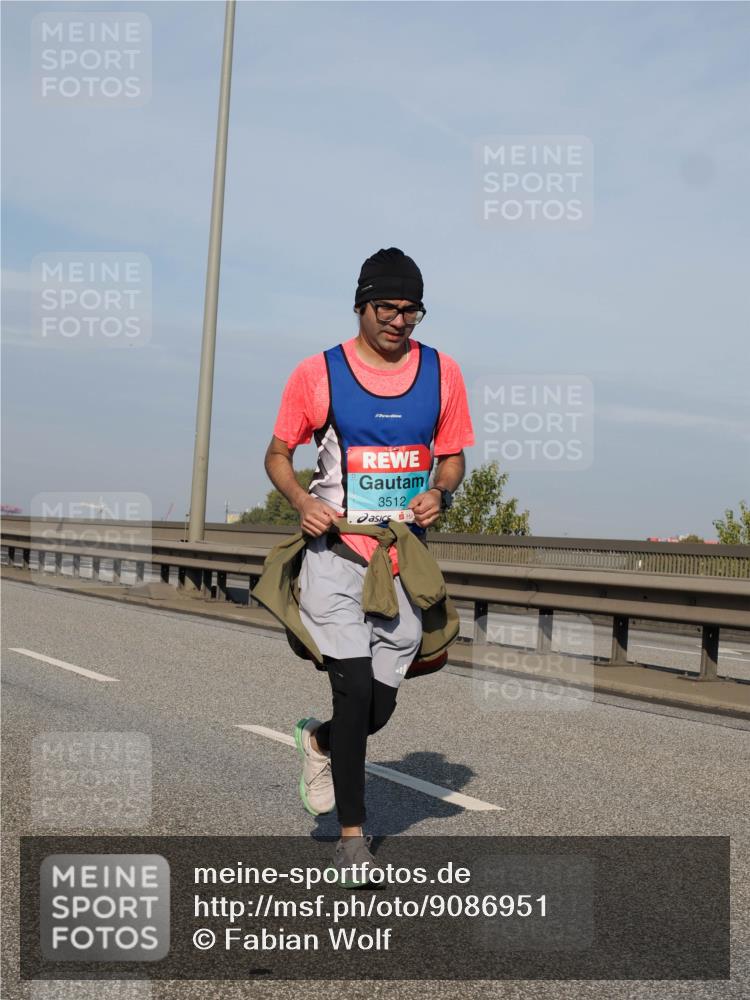 03.10.2025 - Köhlbrandbrückenlauf Fabian Wolf http://msf.ph/oto/9086951 03.10.2025 10:21:36 Position 3 3512 meine-sportfotos.de