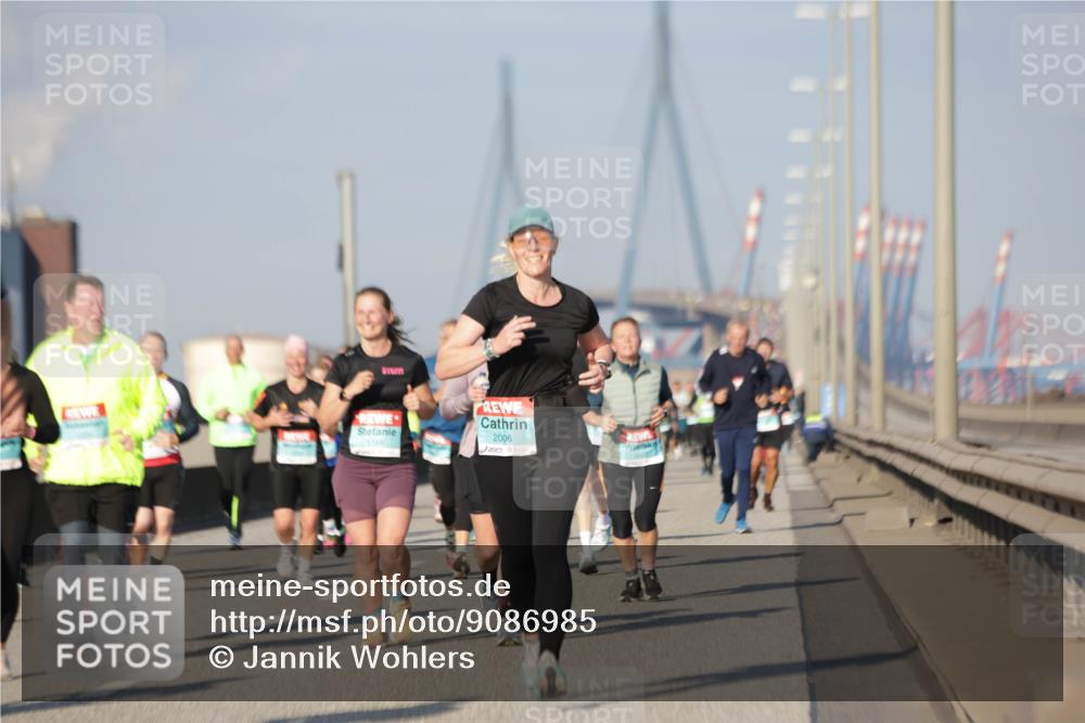 03.10.2025 - Köhlbrandbrückenlauf Jannik Wohlers http://msf.ph/oto/9086985 03.10.2025 09:57:33 Position 3 2006 meine-sportfotos.de