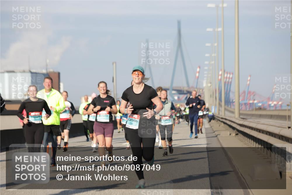 03.10.2025 - Köhlbrandbrückenlauf Jannik Wohlers http://msf.ph/oto/9087049 03.10.2025 09:57:34 Position 3 2006 meine-sportfotos.de
