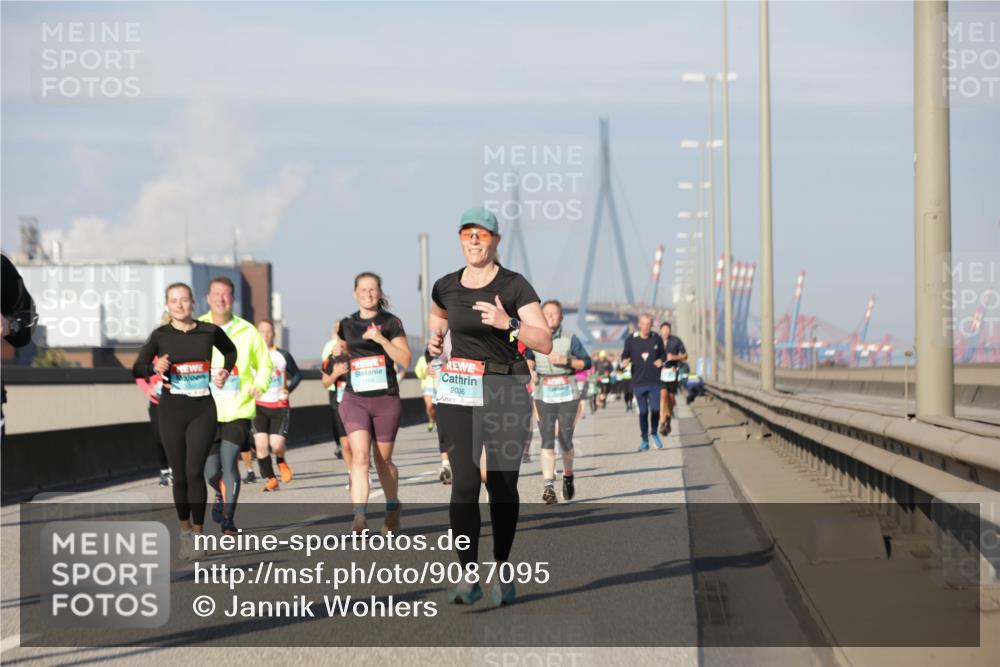 03.10.2025 - Köhlbrandbrückenlauf Jannik Wohlers http://msf.ph/oto/9087095 03.10.2025 09:57:35 Position 3 2006 meine-sportfotos.de
