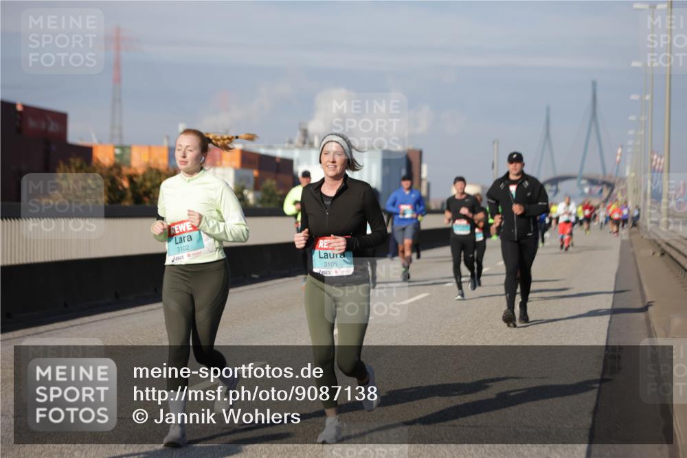 03.10.2025 - Köhlbrandbrückenlauf Jannik Wohlers http://msf.ph/oto/9087138 03.10.2025 10:08:12 Position 3 3102, 3105 meine-sportfotos.de