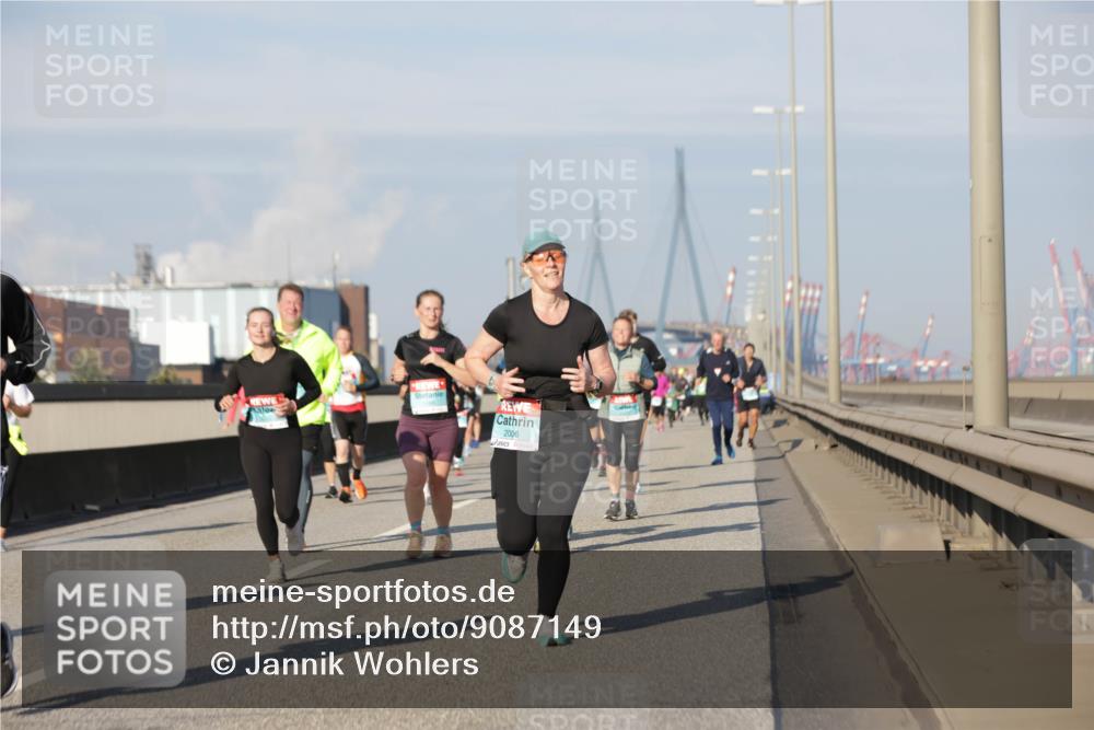 03.10.2025 - Köhlbrandbrückenlauf Jannik Wohlers http://msf.ph/oto/9087149 03.10.2025 09:57:35 Position 3 2006 meine-sportfotos.de