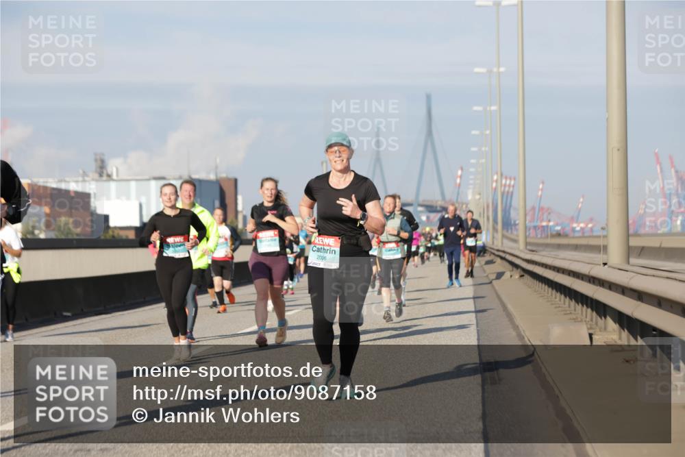 03.10.2025 - Köhlbrandbrückenlauf Jannik Wohlers http://msf.ph/oto/9087158 03.10.2025 09:57:36 Position 3 2006 meine-sportfotos.de