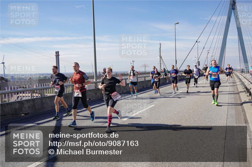 03.10.2025 - Köhlbrandbrückenlauf Michael Burmester http://msf.ph/oto/9087163 03.10.2025 12:44:01 Position 2  meine-sportfotos.de