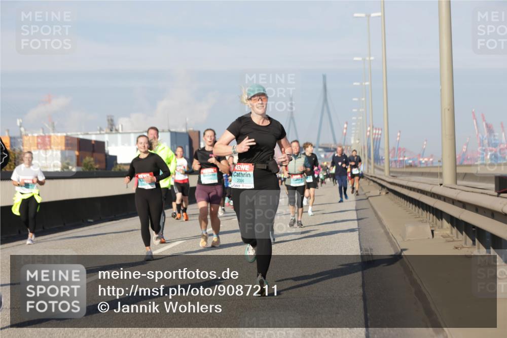 03.10.2025 - Köhlbrandbrückenlauf Jannik Wohlers http://msf.ph/oto/9087211 03.10.2025 09:57:36 Position 3 2006 meine-sportfotos.de