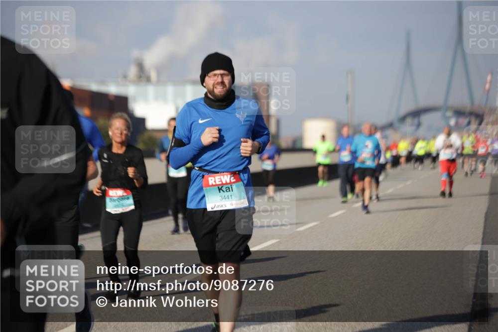 03.10.2025 - Köhlbrandbrückenlauf Jannik Wohlers http://msf.ph/oto/9087276 03.10.2025 10:08:17 Position 3 3441 meine-sportfotos.de
