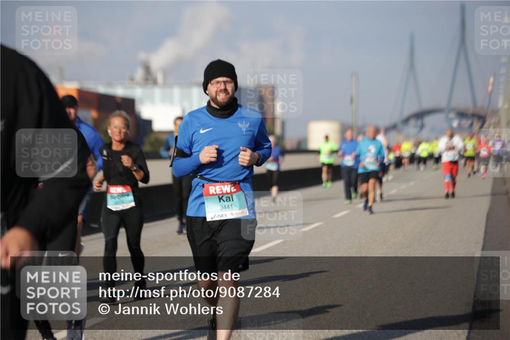 03.10.2025 - Köhlbrandbrückenlauf Jannik Wohlers http://msf.ph/oto/9087284 03.10.2025 10:08:17 Position 3 3441 meine-sportfotos.de