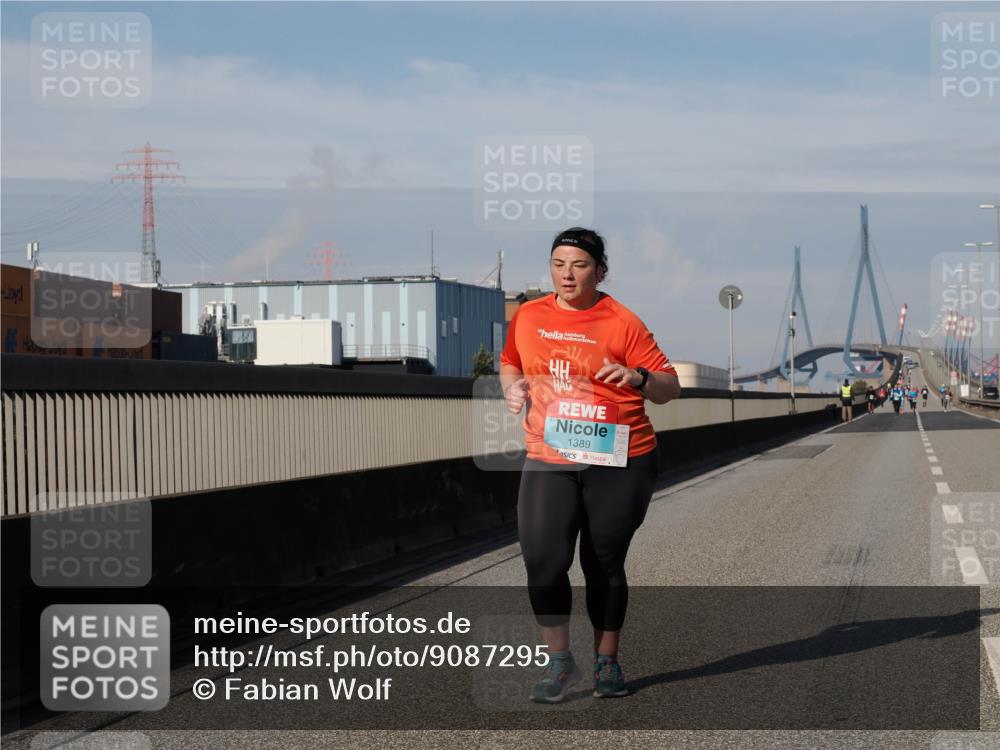 03.10.2025 - Köhlbrandbrückenlauf Fabian Wolf http://msf.ph/oto/9087295 03.10.2025 10:22:31 Position 3 1389 meine-sportfotos.de