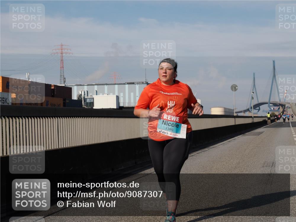 03.10.2025 - Köhlbrandbrückenlauf Fabian Wolf http://msf.ph/oto/9087307 03.10.2025 10:22:32 Position 3 1389 meine-sportfotos.de