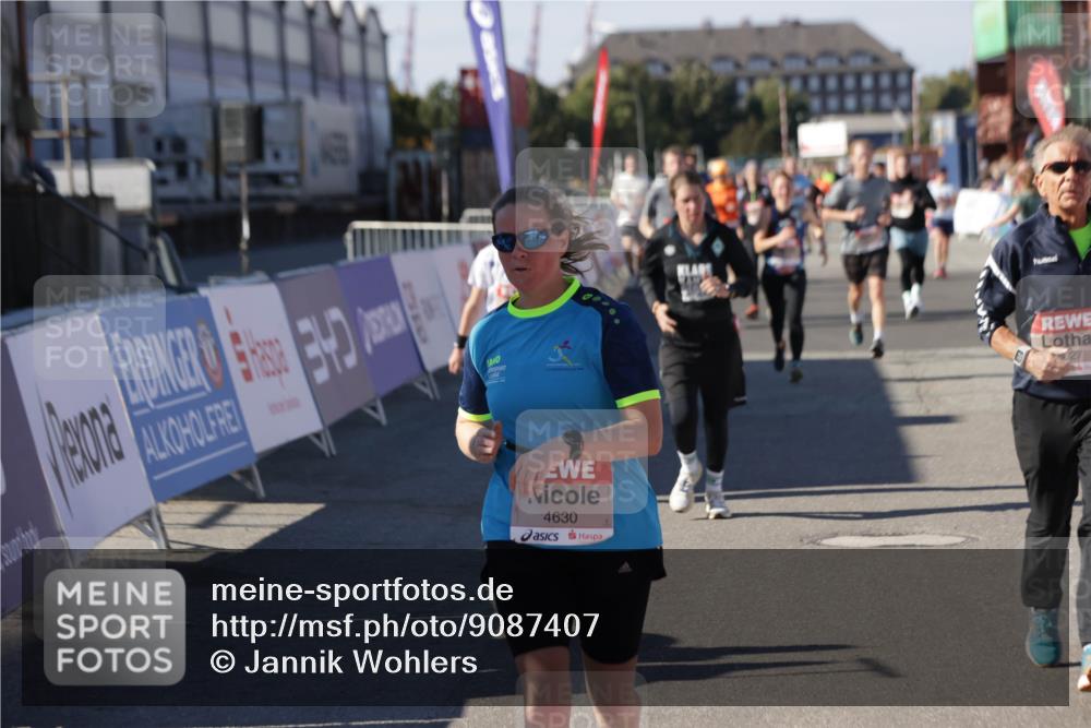 03.10.2025 - Köhlbrandbrückenlauf Jannik Wohlers http://msf.ph/oto/9087407 03.10.2025 13:19:04 Ziel 4630, 4631, 4676, 4816, 4876, 4889, 5027, 5304, 5449, 5974, 6088, 6117, 6127, 6267, 6475, 6573, 6795 meine-sportfotos.de