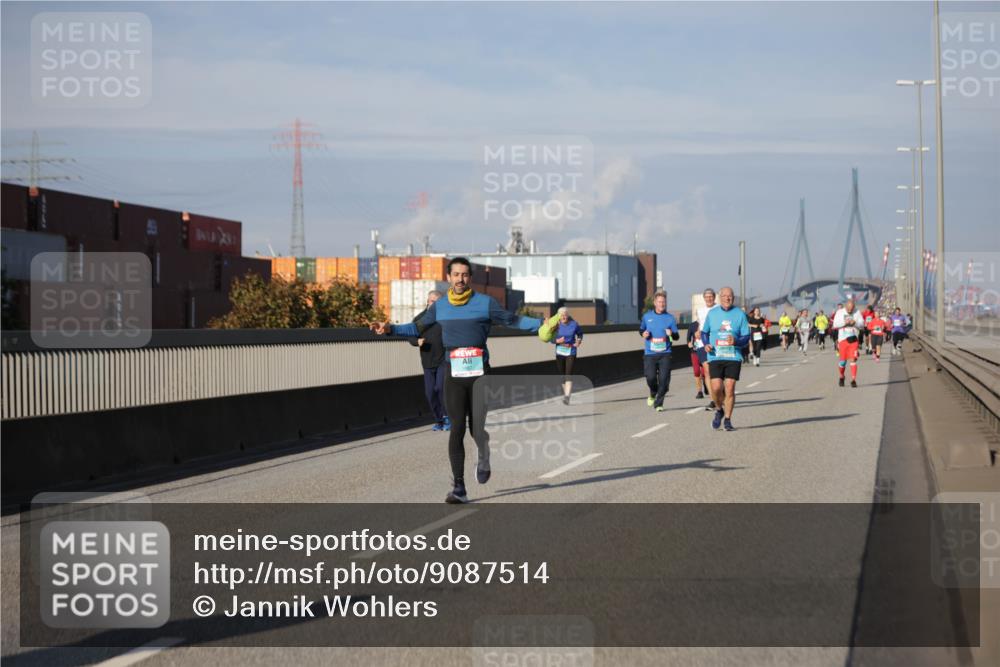 03.10.2025 - Köhlbrandbrückenlauf Jannik Wohlers http://msf.ph/oto/9087514 03.10.2025 10:08:22 Position 3  meine-sportfotos.de