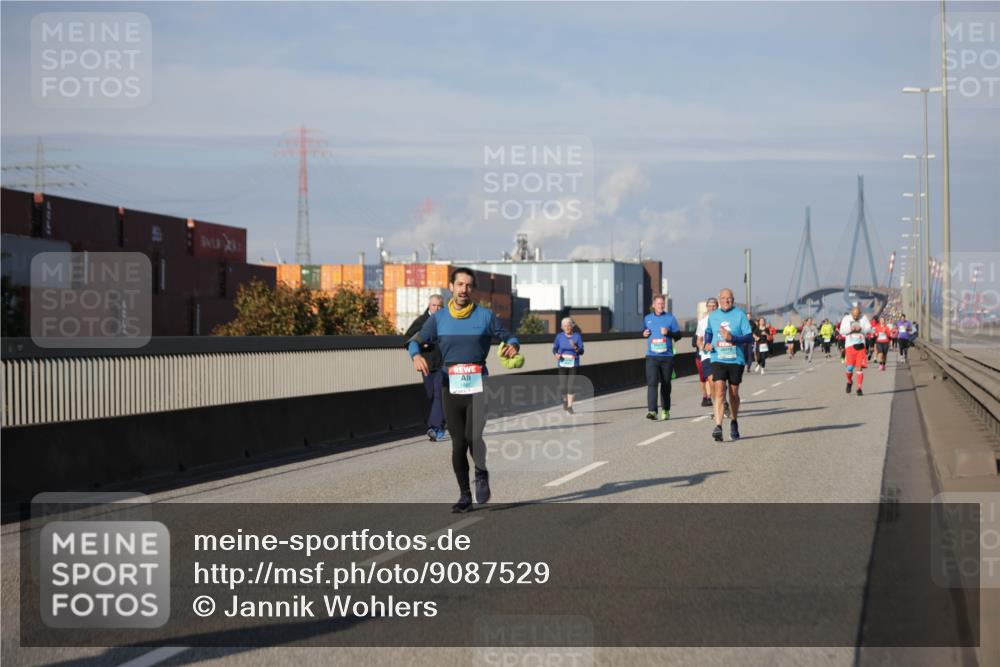03.10.2025 - Köhlbrandbrückenlauf Jannik Wohlers http://msf.ph/oto/9087529 03.10.2025 10:08:22 Position 3  meine-sportfotos.de