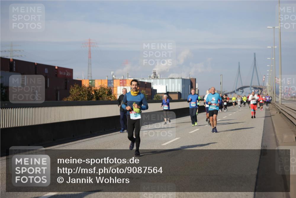 03.10.2025 - Köhlbrandbrückenlauf Jannik Wohlers http://msf.ph/oto/9087564 03.10.2025 10:08:22 Position 3  meine-sportfotos.de