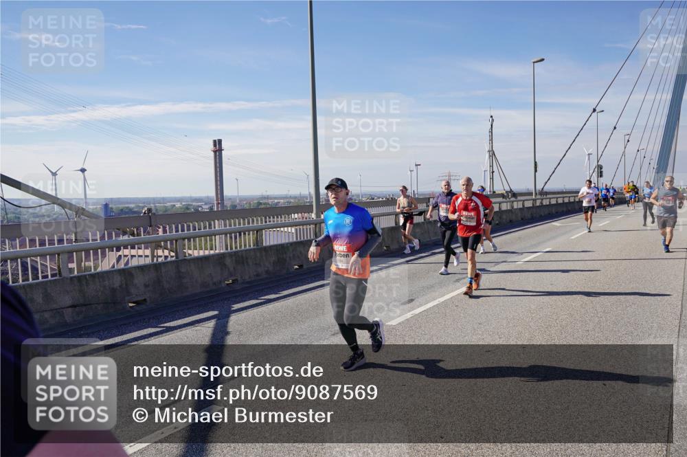 03.10.2025 - Köhlbrandbrückenlauf Michael Burmester http://msf.ph/oto/9087569 03.10.2025 12:44:09 Position 2  meine-sportfotos.de