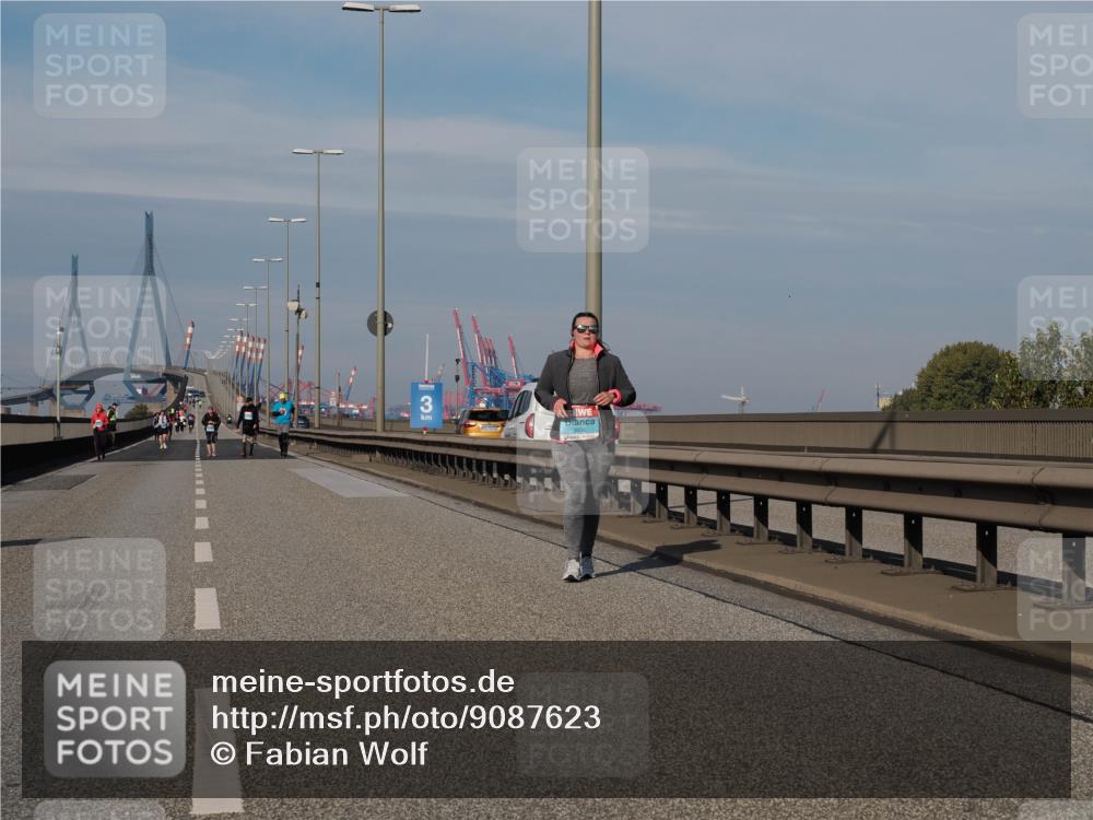 03.10.2025 - Köhlbrandbrückenlauf Fabian Wolf http://msf.ph/oto/9087623 03.10.2025 10:23:34 Position 3  meine-sportfotos.de