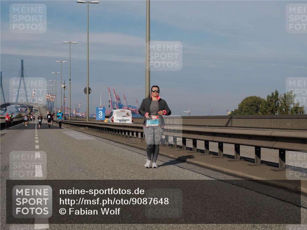03.10.2025 - Köhlbrandbrückenlauf Fabian Wolf http://msf.ph/oto/9087648 03.10.2025 10:23:35 Position 3 3 meine-sportfotos.de