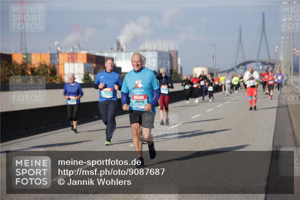 03.10.2025 - Köhlbrandbrückenlauf Jannik Wohlers http://msf.ph/oto/9087687 03.10.2025 10:08:26 Position 3 3447 meine-sportfotos.de