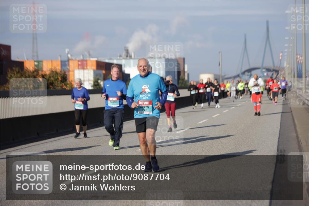 03.10.2025 - Köhlbrandbrückenlauf Jannik Wohlers http://msf.ph/oto/9087704 03.10.2025 10:08:26 Position 3 1814, 47 meine-sportfotos.de