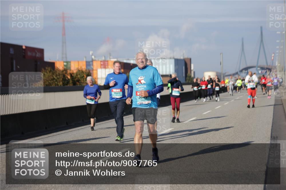 03.10.2025 - Köhlbrandbrückenlauf Jannik Wohlers http://msf.ph/oto/9087765 03.10.2025 10:08:27 Position 3 3447 meine-sportfotos.de