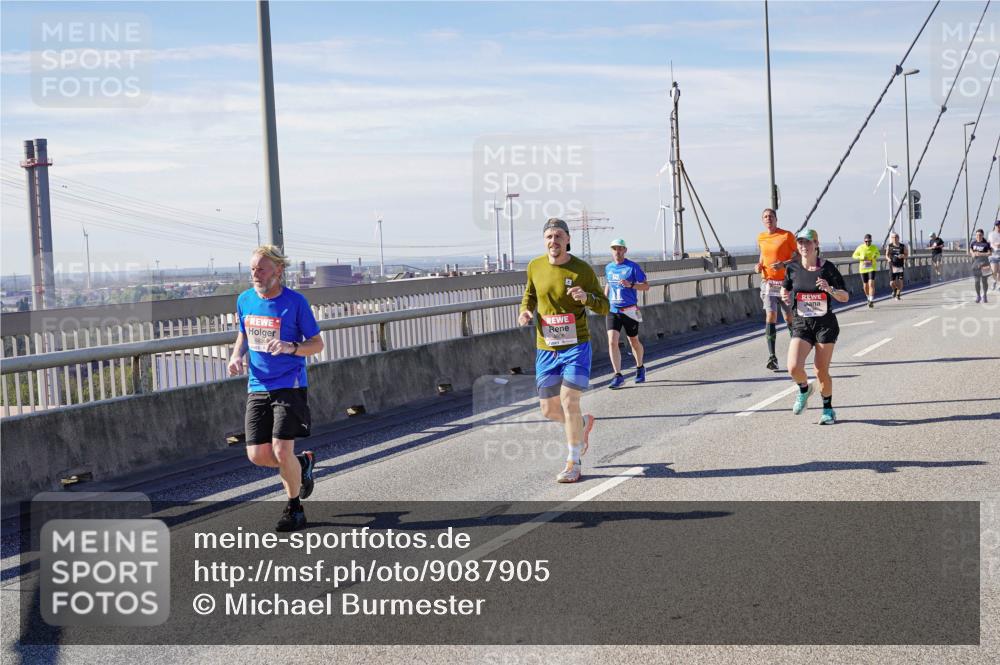 03.10.2025 - Köhlbrandbrückenlauf Michael Burmester http://msf.ph/oto/9087905 03.10.2025 12:44:21 Position 2  meine-sportfotos.de