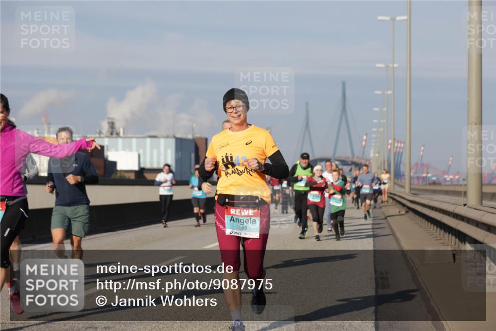 03.10.2025 - Köhlbrandbrückenlauf Jannik Wohlers http://msf.ph/oto/9087975 03.10.2025 09:57:57 Position 3 1598 meine-sportfotos.de