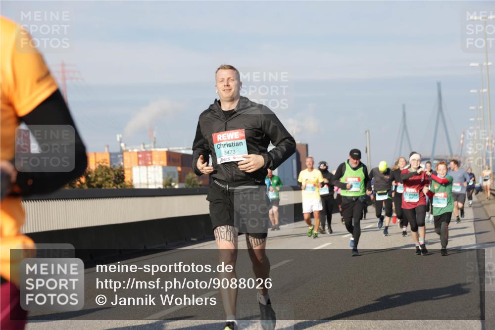 03.10.2025 - Köhlbrandbrückenlauf Jannik Wohlers http://msf.ph/oto/9088026 03.10.2025 09:57:59 Position 3 3473 meine-sportfotos.de