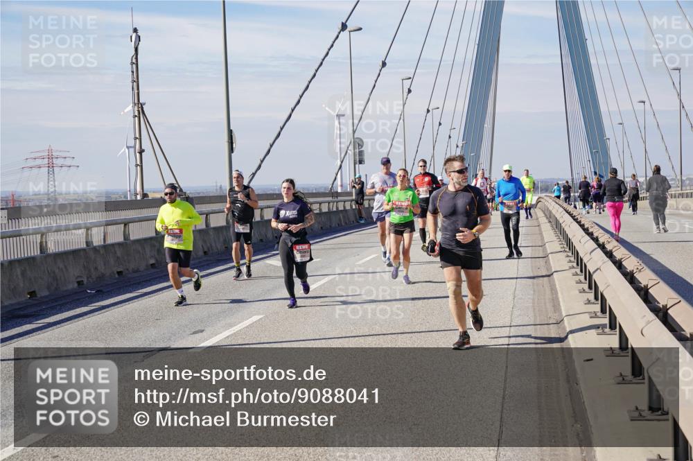 03.10.2025 - Köhlbrandbrückenlauf Michael Burmester http://msf.ph/oto/9088041 03.10.2025 12:44:26 Position 2  meine-sportfotos.de