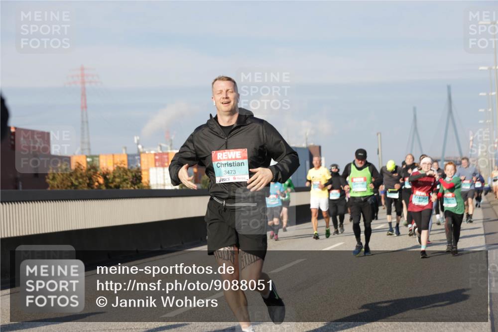 03.10.2025 - Köhlbrandbrückenlauf Jannik Wohlers http://msf.ph/oto/9088051 03.10.2025 09:58:00 Position 3 3473 meine-sportfotos.de