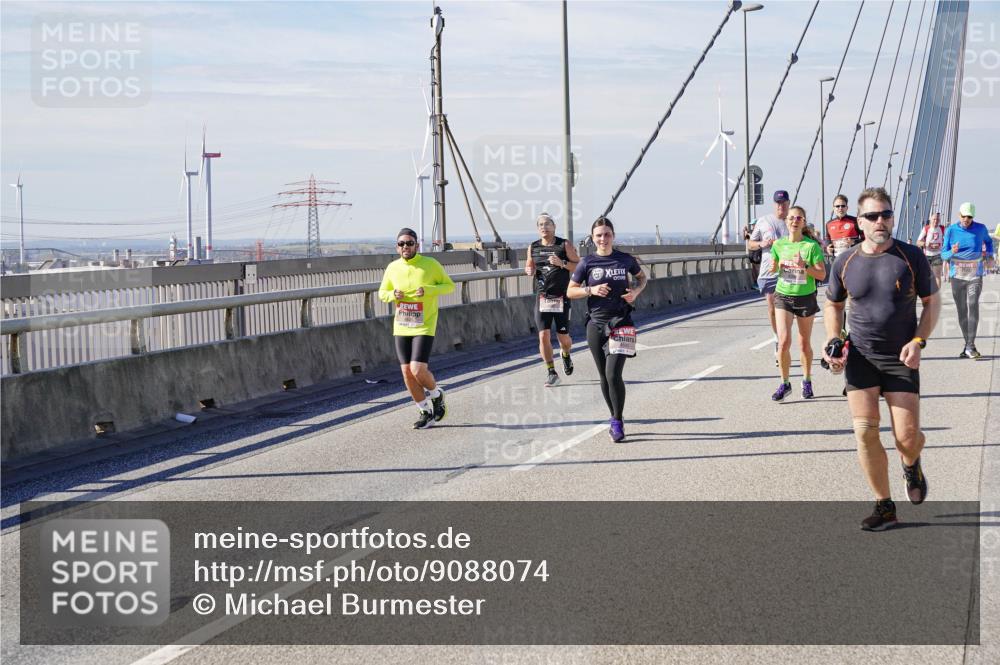 03.10.2025 - Köhlbrandbrückenlauf Michael Burmester http://msf.ph/oto/9088074 03.10.2025 12:44:27 Position 2  meine-sportfotos.de