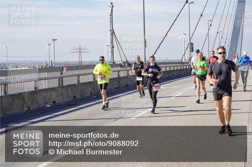 03.10.2025 - Köhlbrandbrückenlauf Michael Burmester http://msf.ph/oto/9088092 03.10.2025 12:44:27 Position 2  meine-sportfotos.de