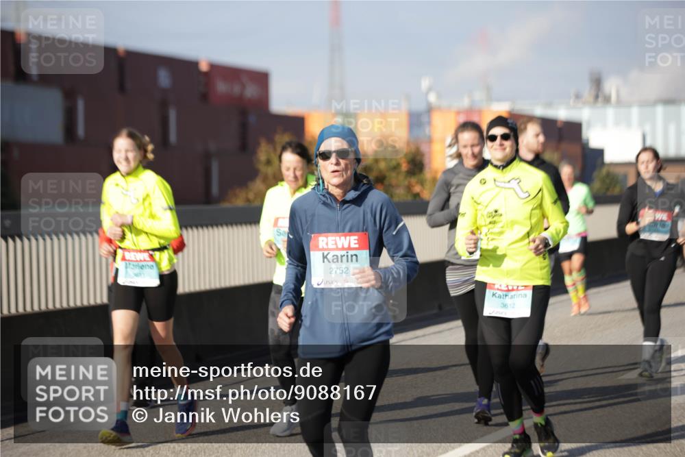 03.10.2025 - Köhlbrandbrückenlauf Jannik Wohlers http://msf.ph/oto/9088167 03.10.2025 10:08:54 Position 3 2752, 3612 meine-sportfotos.de