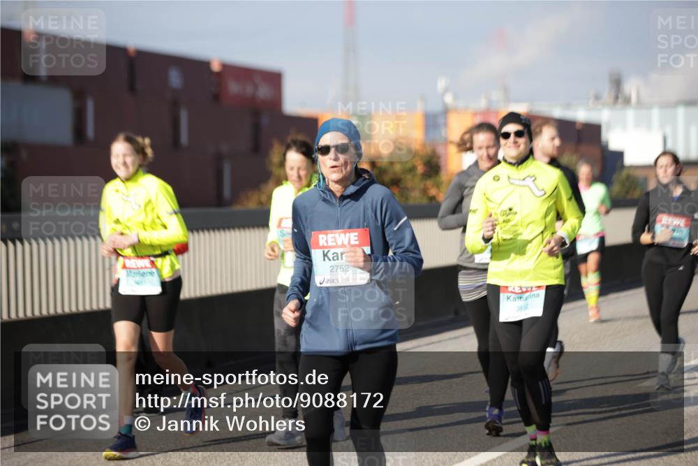 03.10.2025 - Köhlbrandbrückenlauf Jannik Wohlers http://msf.ph/oto/9088172 03.10.2025 10:08:54 Position 3 2752, 3612 meine-sportfotos.de