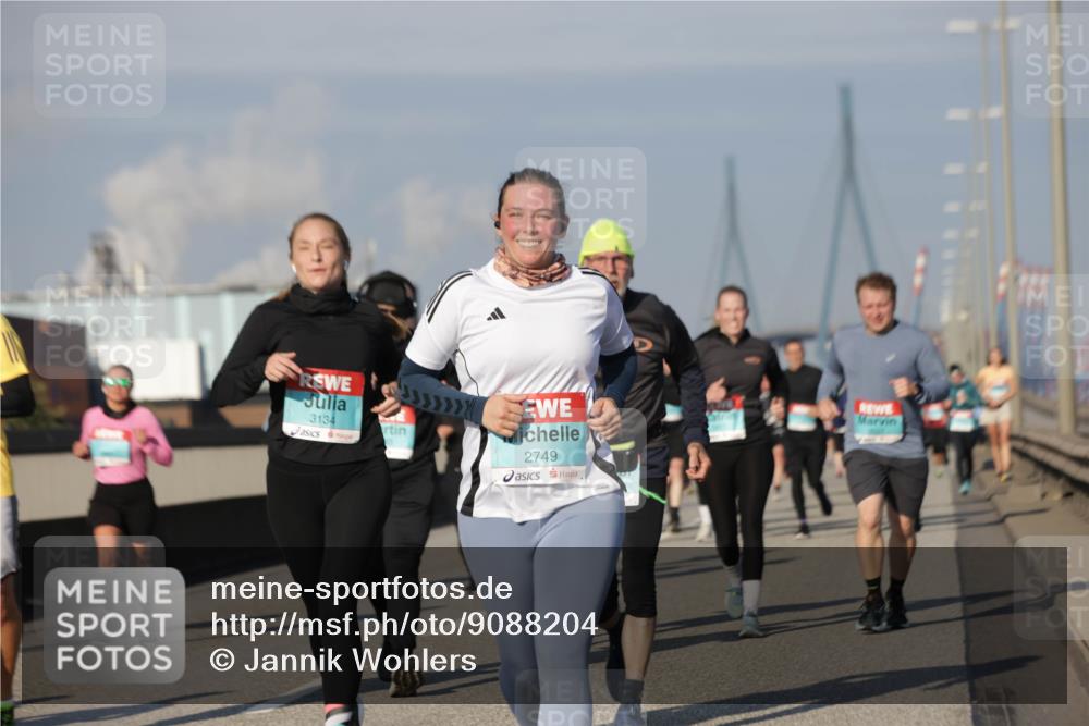 03.10.2025 - Köhlbrandbrückenlauf Jannik Wohlers http://msf.ph/oto/9088204 03.10.2025 09:58:04 Position 3 3134, 2749 meine-sportfotos.de