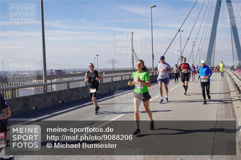 03.10.2025 - Köhlbrandbrückenlauf Michael Burmester http://msf.ph/oto/9088206 03.10.2025 12:44:30 Position 2  meine-sportfotos.de