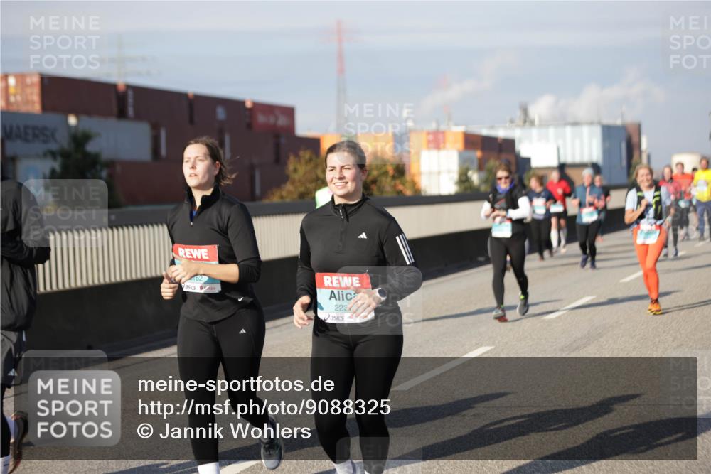 03.10.2025 - Köhlbrandbrückenlauf Jannik Wohlers http://msf.ph/oto/9088325 03.10.2025 10:08:58 Position 3 162, 223 meine-sportfotos.de
