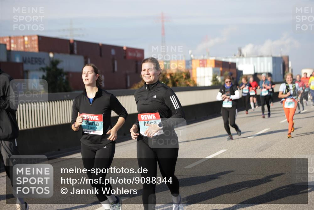03.10.2025 - Köhlbrandbrückenlauf Jannik Wohlers http://msf.ph/oto/9088344 03.10.2025 10:08:58 Position 3 2162 meine-sportfotos.de